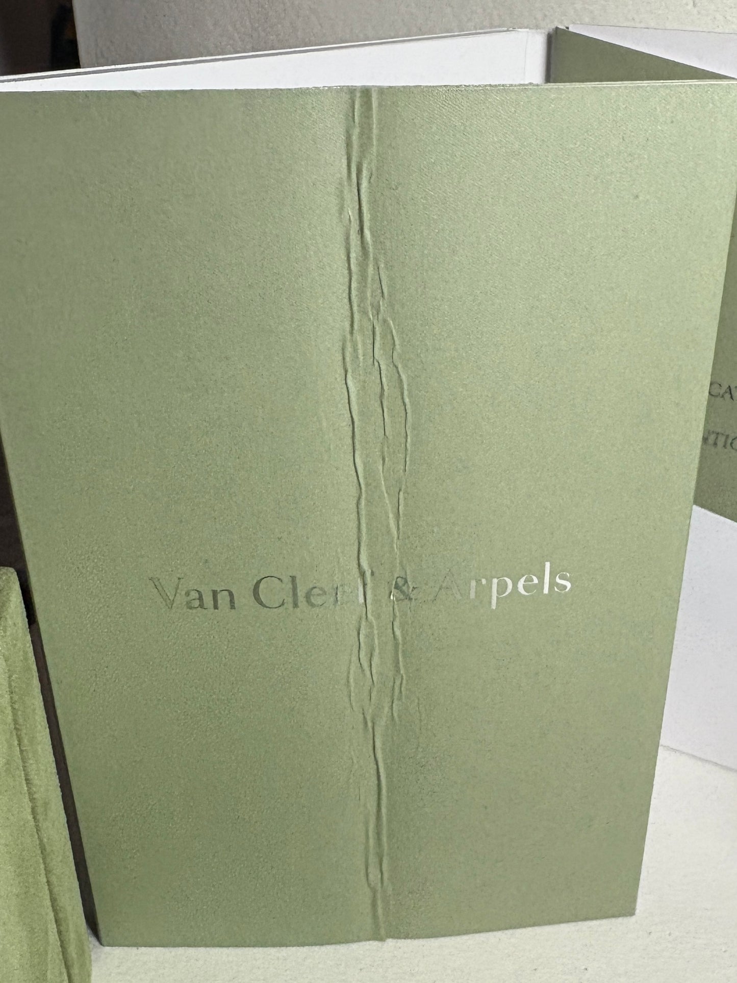 Van Cleef & Arpels Perlee ring in 18k gold.