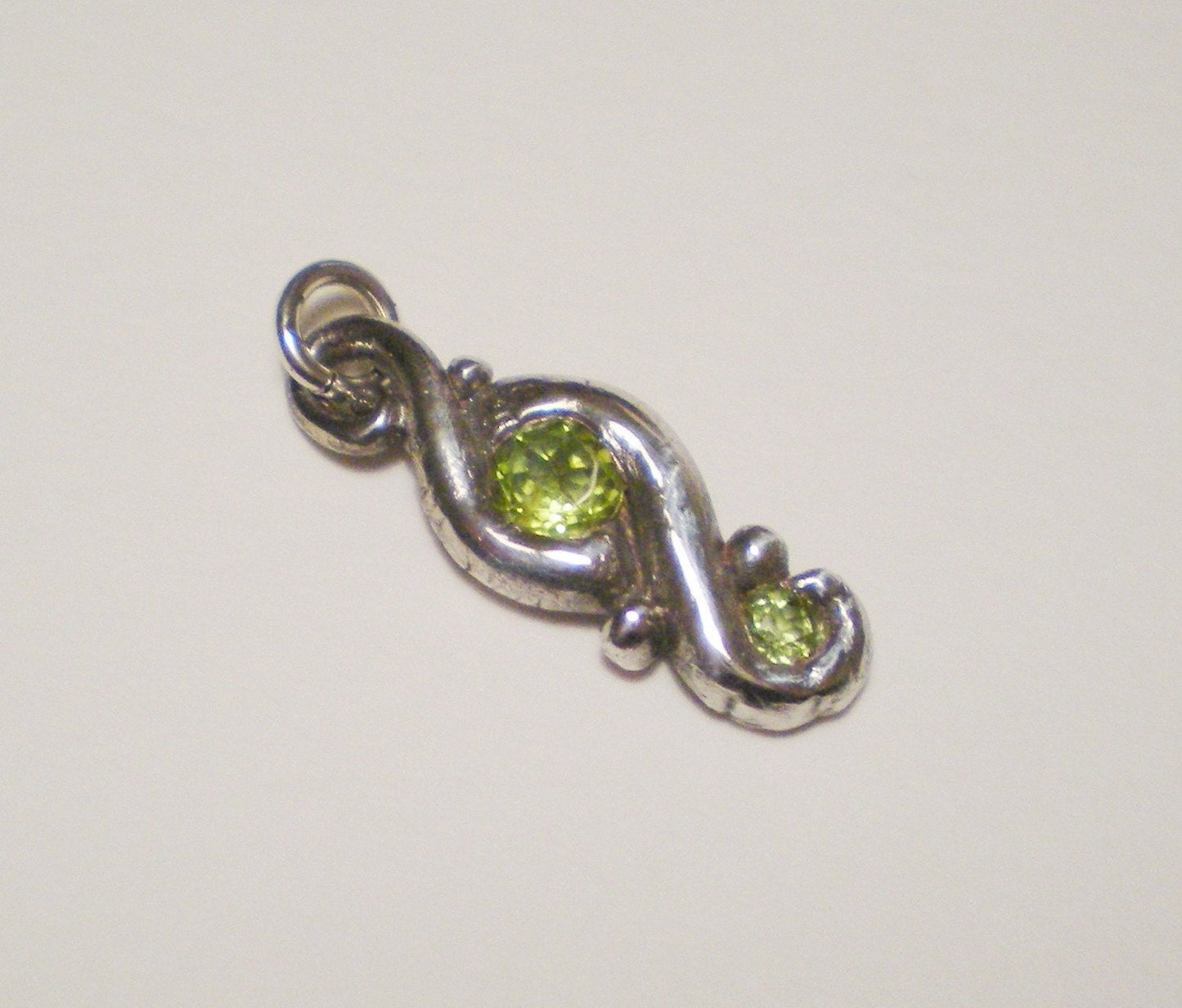 Peridot solid 999 fine silver rustic swirl pendant one of a kind
