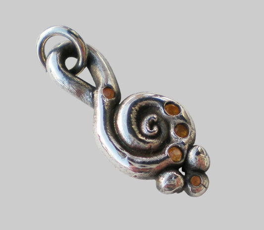 Golden Sapphire fine silver rustic swirl pendant OOAK