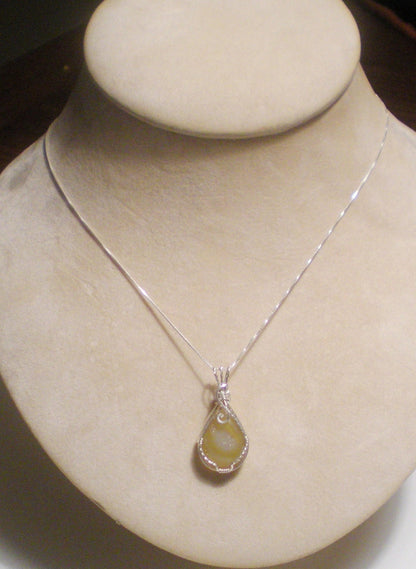 Druzy Agage sterling silver wire wrapped pendant