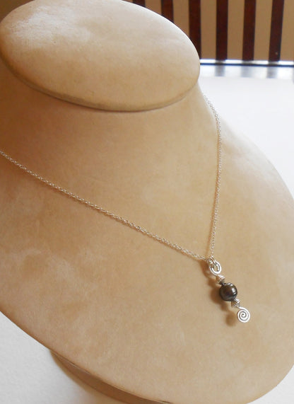 Tahitian pearl on sterling silver wire pendant with sterling silver chain