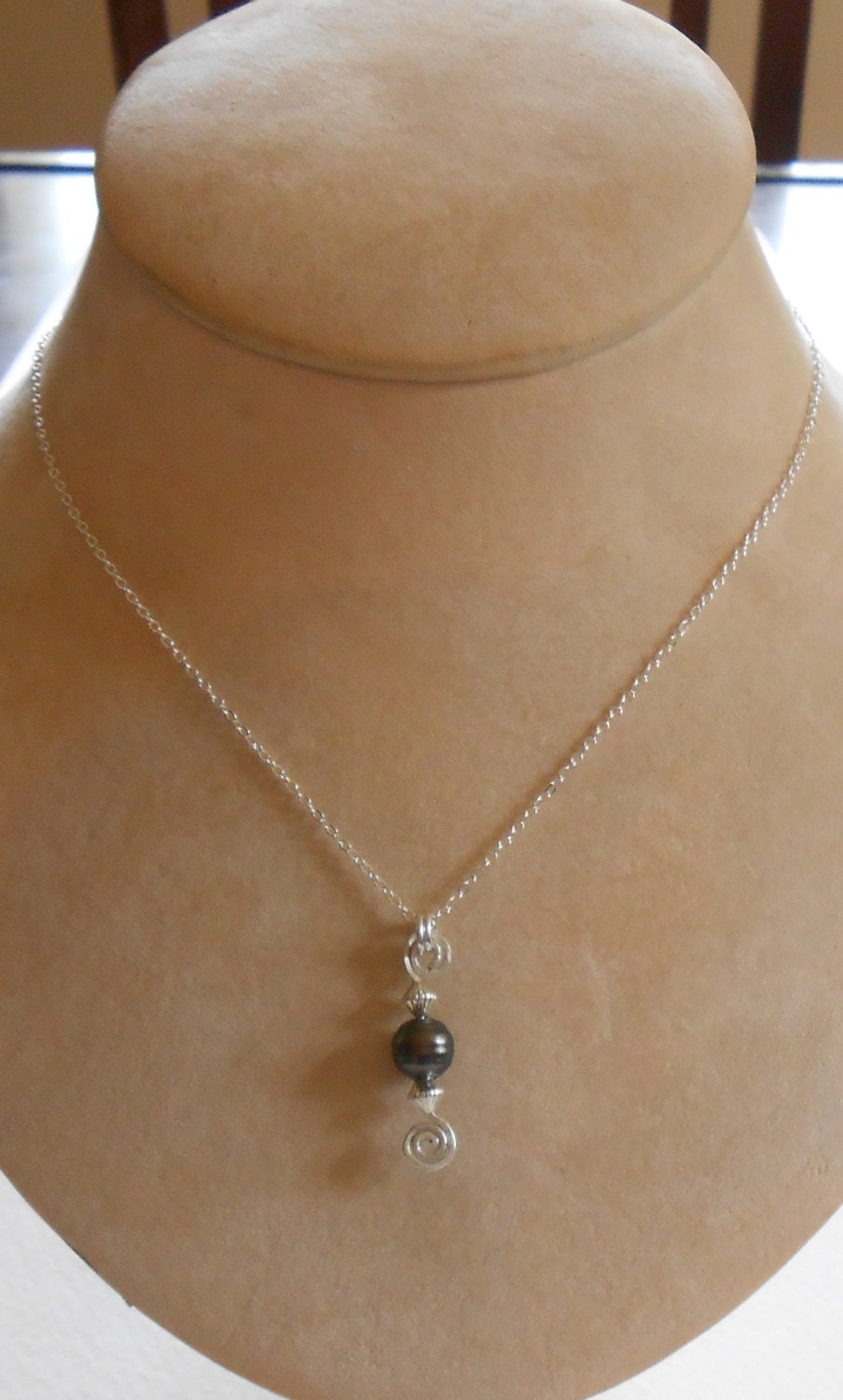 Tahitian pearl on sterling silver wire pendant with sterling silver chain