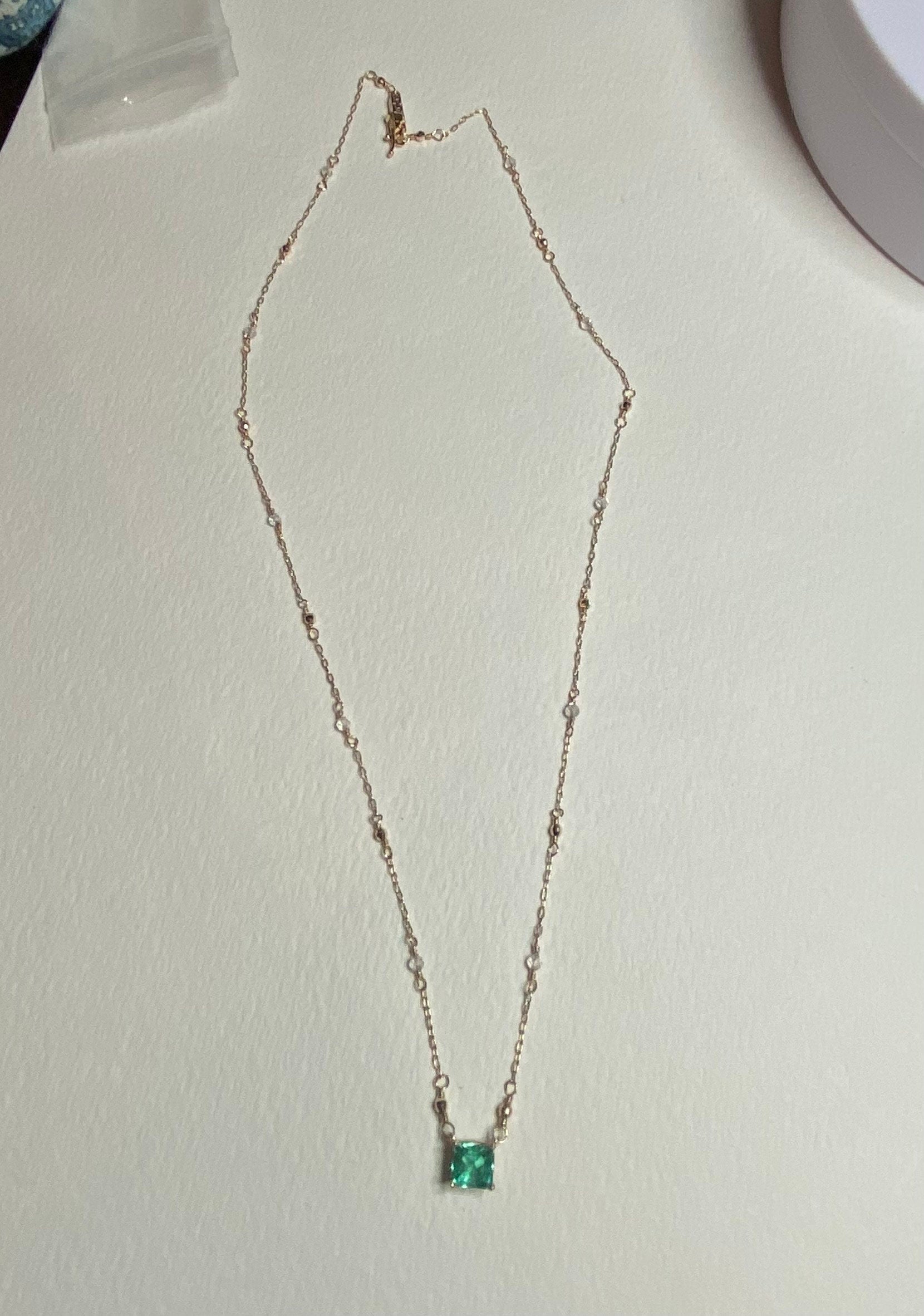 14k Emerald and quartz solid gold necklace choker