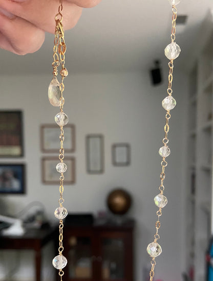 14k yellow gold choker necklace with light yellow Oregon Sunstone beads.