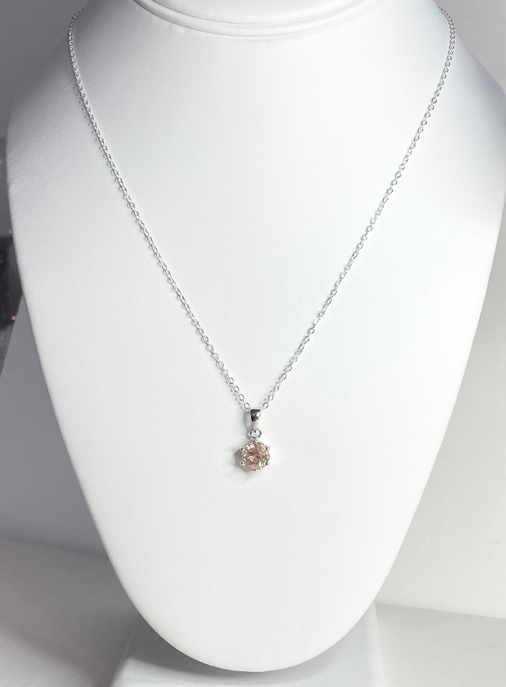 Oregon Sunstone pendant necklace solitaire fancy precision cut