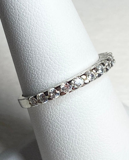 Anniversary stackable band ring with cz crystals size 7