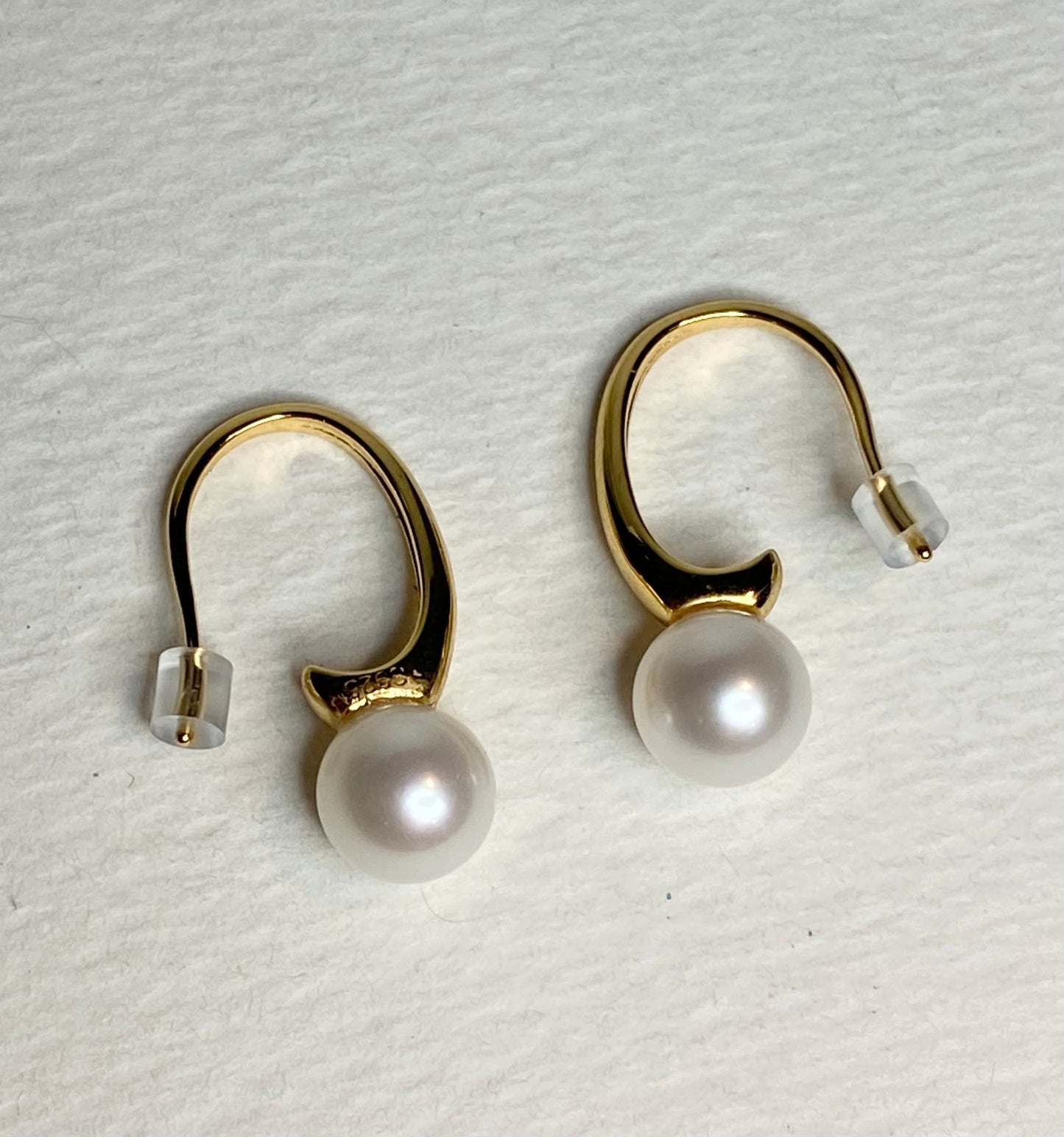 Gold vermeil drop earrings with 7mm cultured pearls.