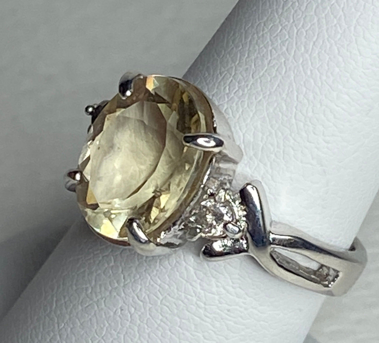Bold Oregon sunstone and natural diamond sterling silver ring.