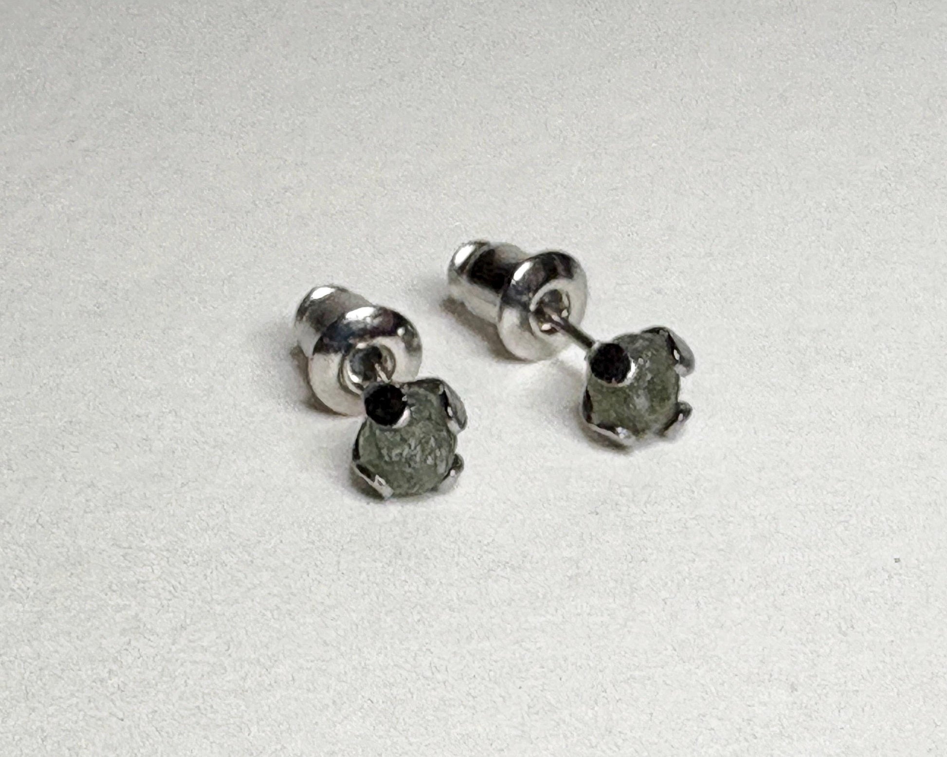 Green Natural Rough Matched MONTANA Sapphire Untreated Stud Earrings in Stainless Steel