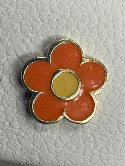 Orange and yellow enamel daisy flower stud earrings in 14k gold.