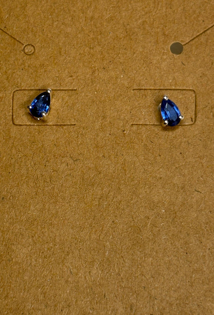 Kyanite stud earrings in pear shape set in sterling silver.