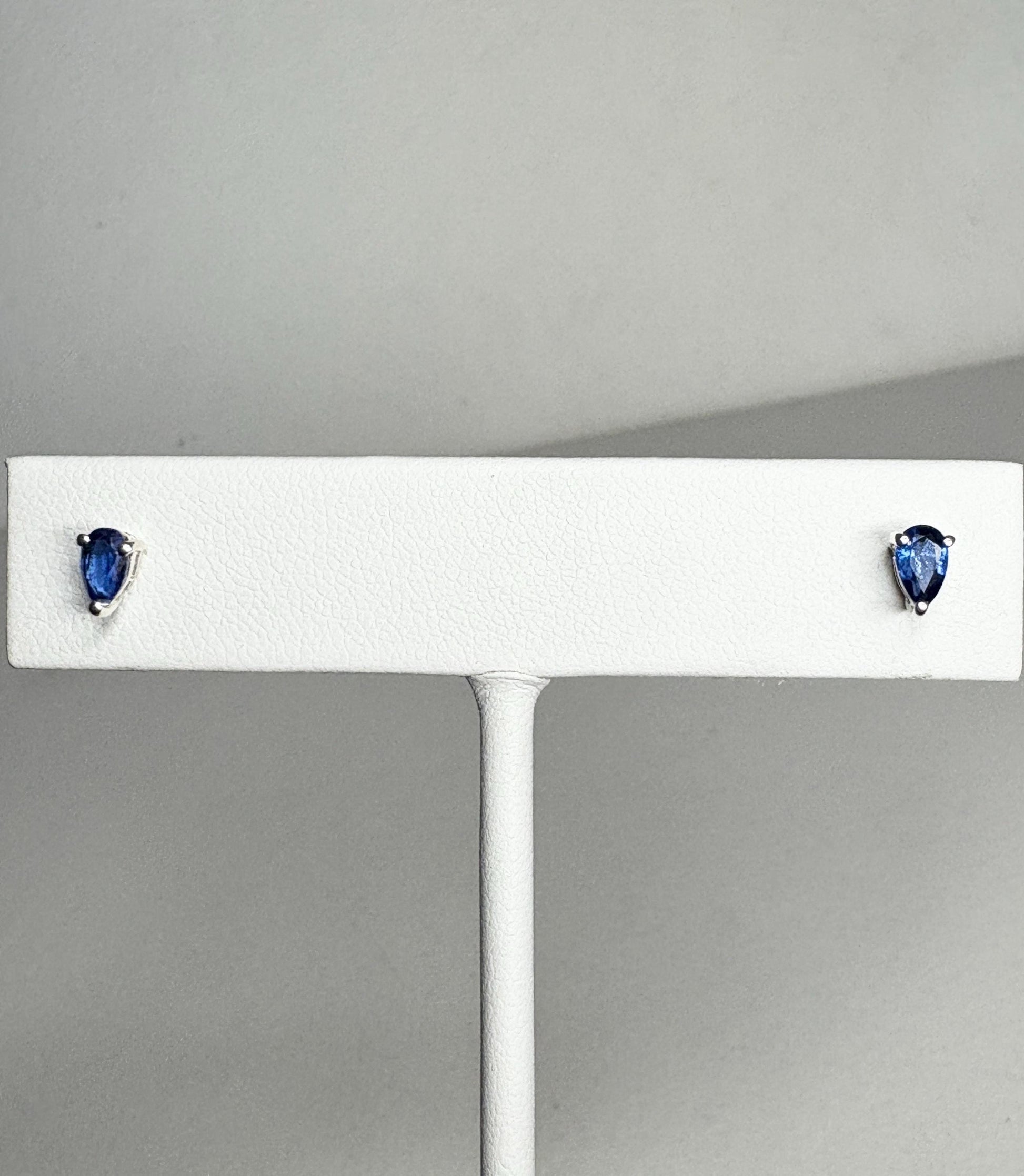 Kyanite stud earrings in pear shape set in sterling silver.
