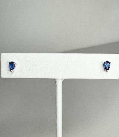 Kyanite stud earrings in pear shape set in sterling silver.