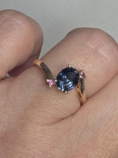 Untreated Umba Color Change Sapphire and Rhodolite Garnet Bypass Ring Solid 14k Gold size 8