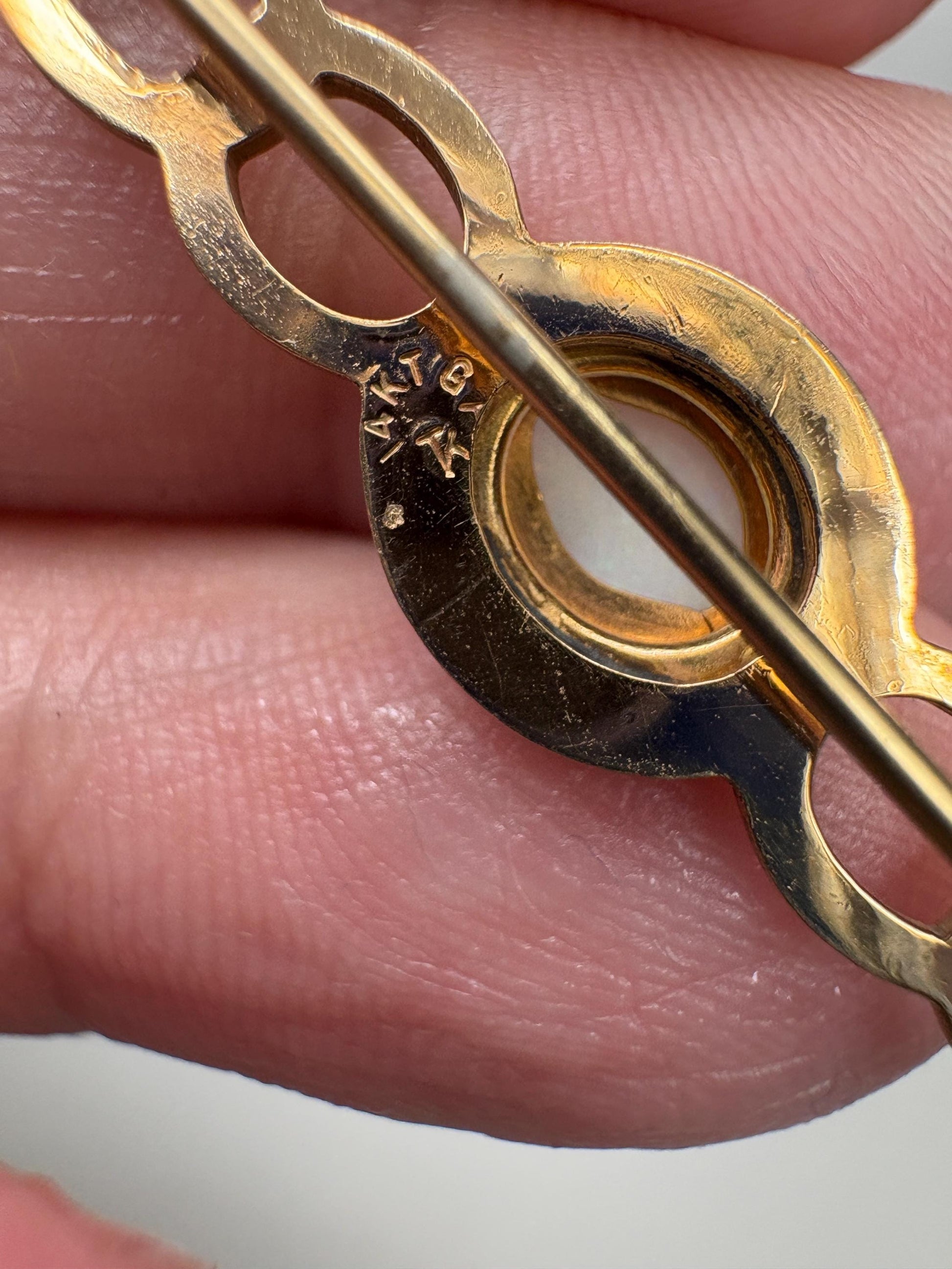 Australian White Opal bar brooch in solid 14k gold.