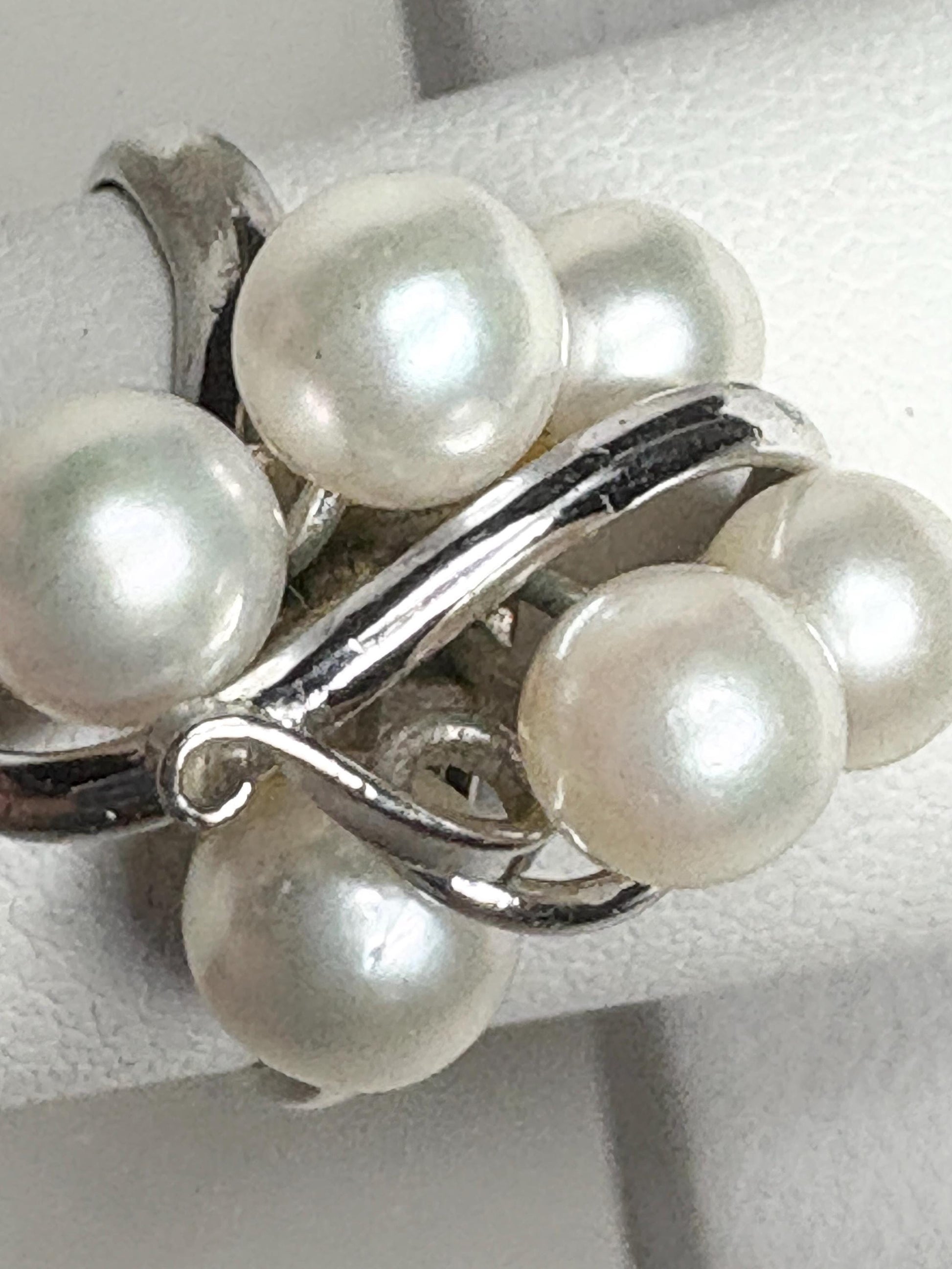 Retro sterling silver ring with six Akoya cultured pearls.
