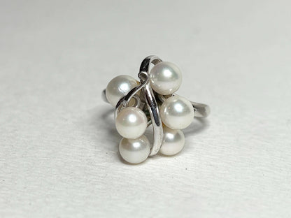 Retro sterling silver ring with six Akoya cultured pearls.
