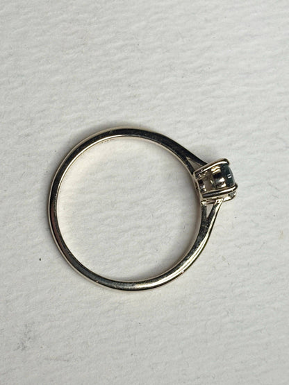 Montana sapphire solitaire oval ring in solid 10k gold.