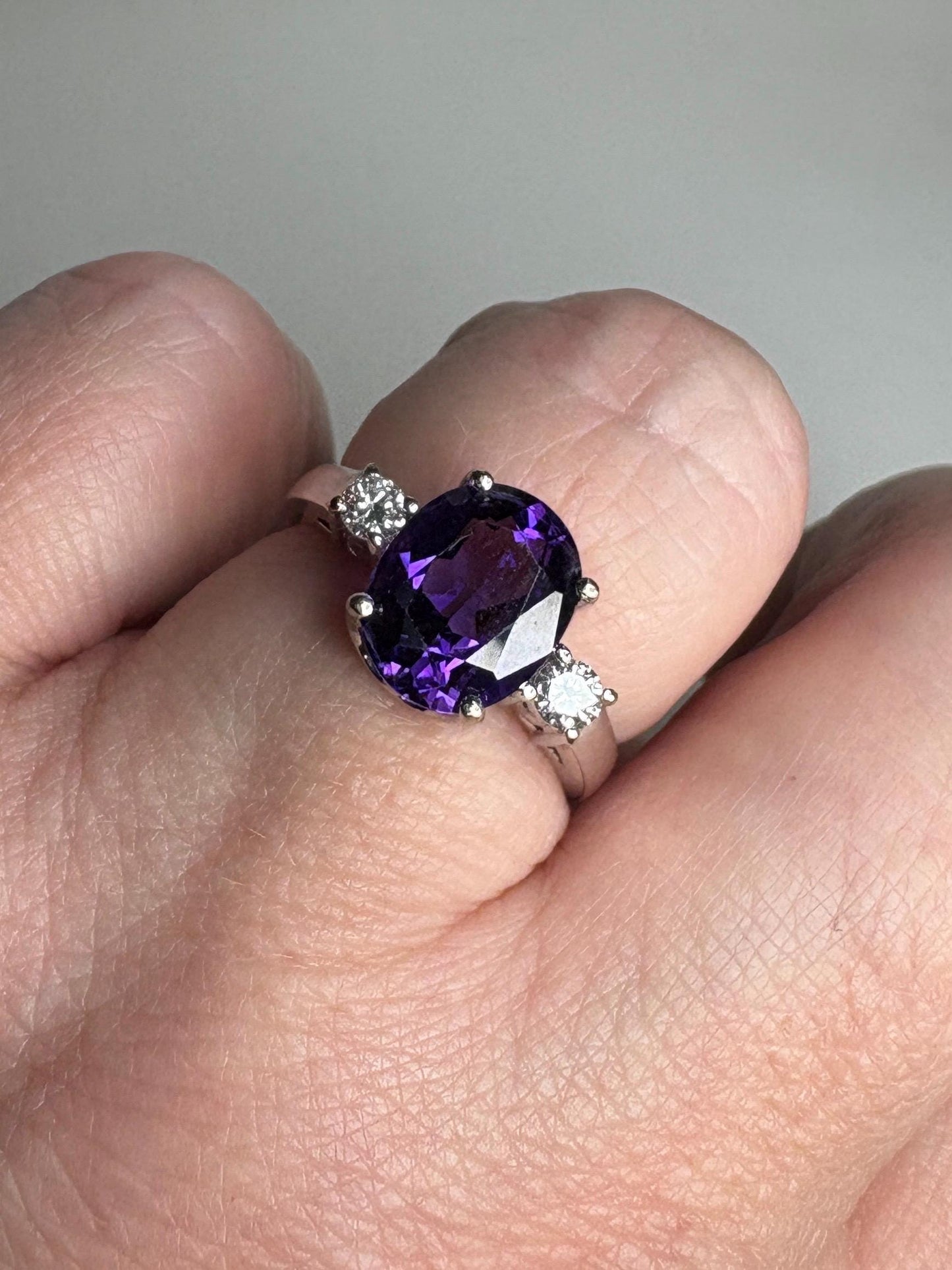 Amethyst and Diamond Ring Solid 18k White Gold Ring size 6.75