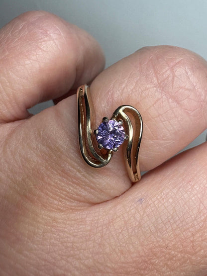 Natural Purple Sapphire Solitaire Bypass Style Ring Solid 14k Gold size 6.5 - NewLifeJewelryVault