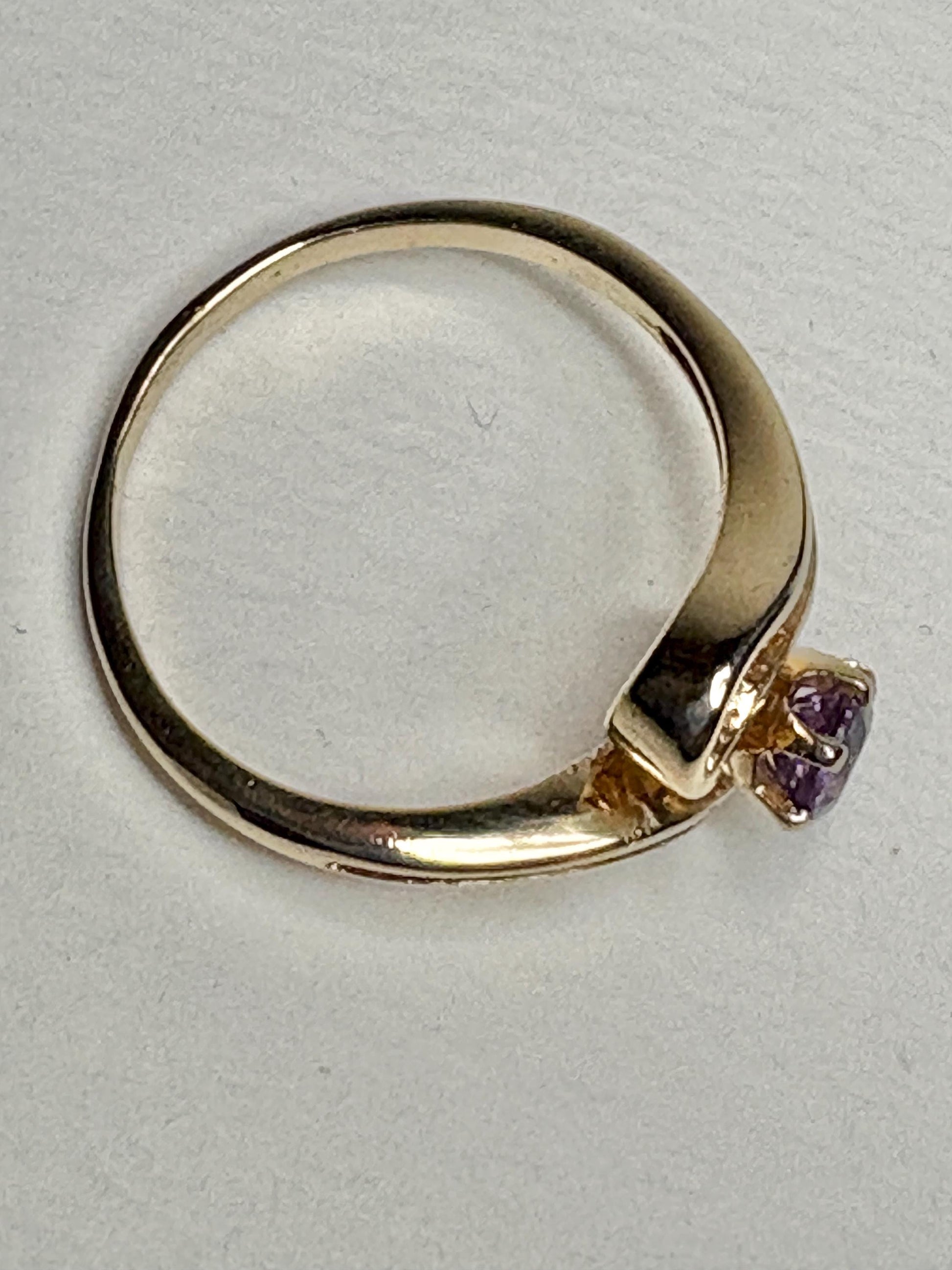 Natural Purple Sapphire Solitaire Bypass Style Ring Solid 14k Gold size 6.5 - NewLifeJewelryVault