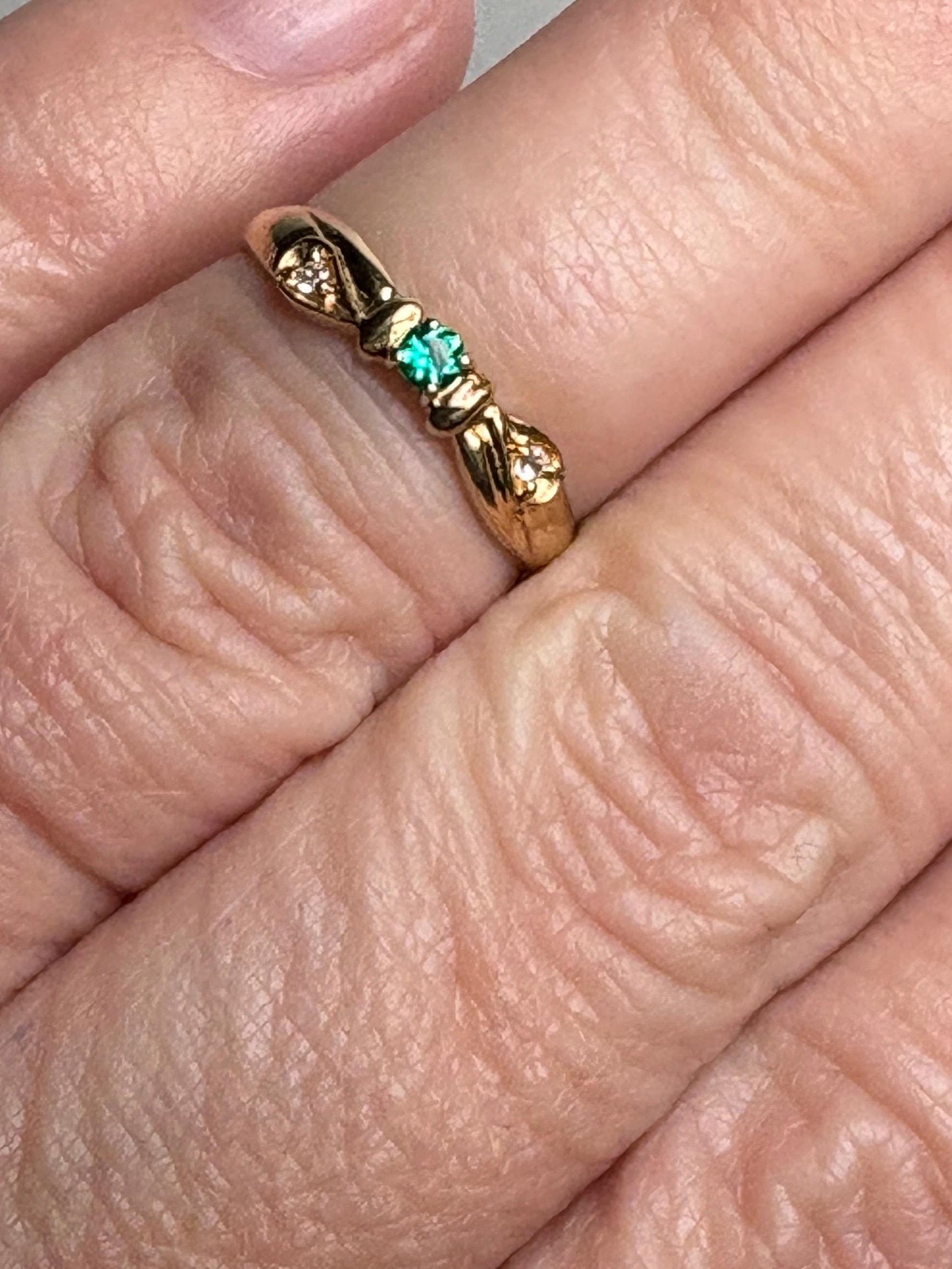 Dainty Emerald Colored Stone Band Ring Solid 18k Gold size 5 - NewLifeJewelryVault