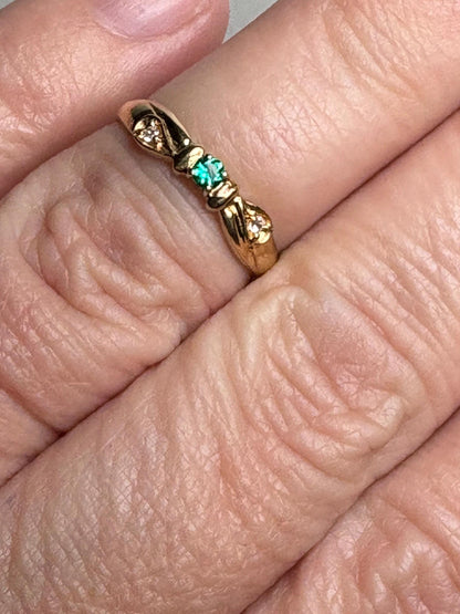 Dainty Emerald Colored Stone Band Ring Solid 18k Gold size 5 - NewLifeJewelryVault