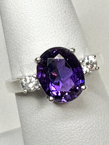 Amethyst and Diamond Ring Solid 18k White Gold Ring size 6.75