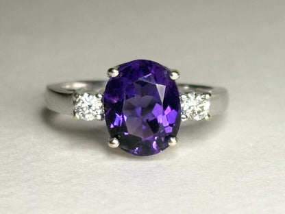 Amethyst and Diamond Ring Solid 18k White Gold Ring size 6.75
