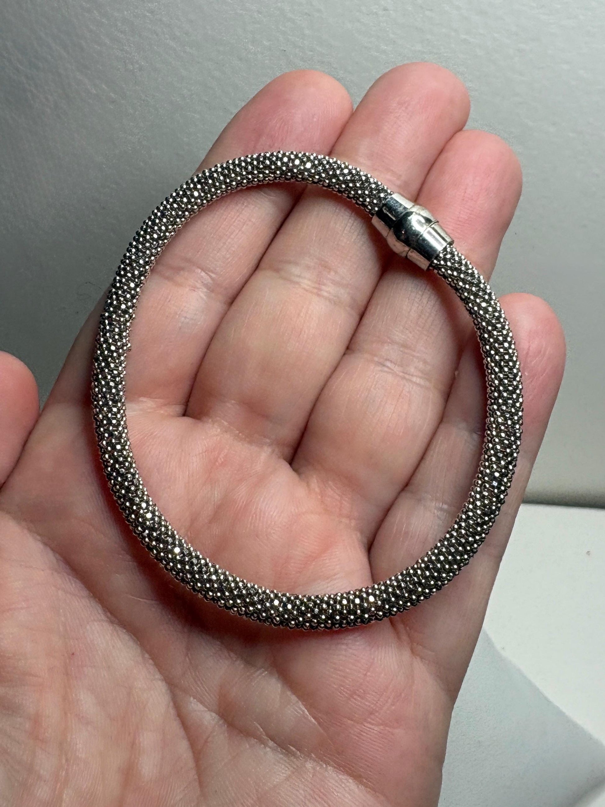 Sterling Silver Flexible Bracelet with Magnetic Clasp 7.5" - NewLifeJewelryVault