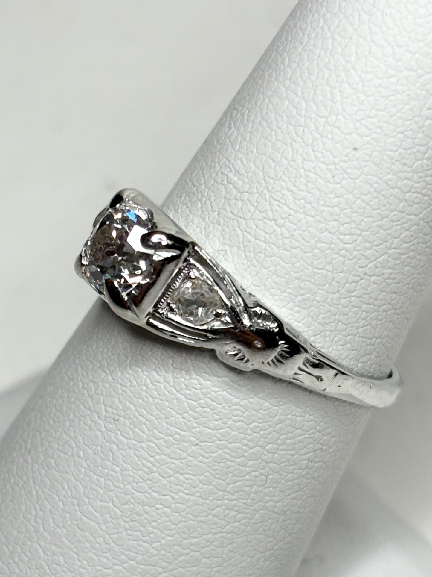 Art Deco Old Miner's Cut Diamond Trilogy Ring in Solid 18k White Gold size 7.25 - NewLifeJewelryVault