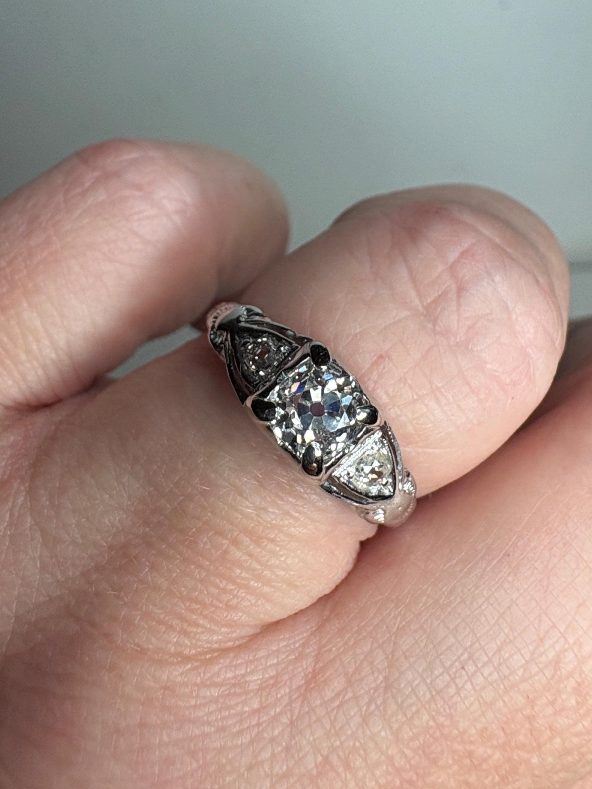 Art Deco Old Miner's Cut Diamond Trilogy Ring in Solid 18k White Gold size 7.25 - NewLifeJewelryVault
