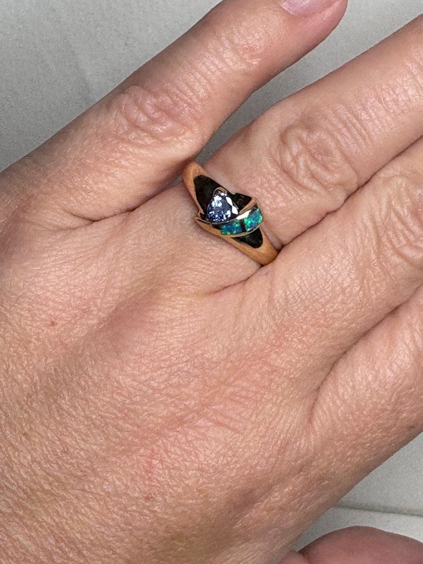 Trillion Tanzanite and Australian Opal Inlayed Band Ring Solid 14k Gold size 7.25 - NewLifeJewelryVault