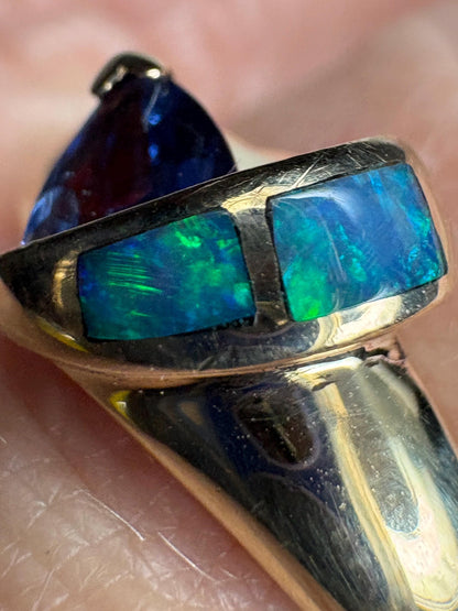 Trillion Tanzanite and Australian Opal Inlayed Band Ring Solid 14k Gold size 7.25 - NewLifeJewelryVault