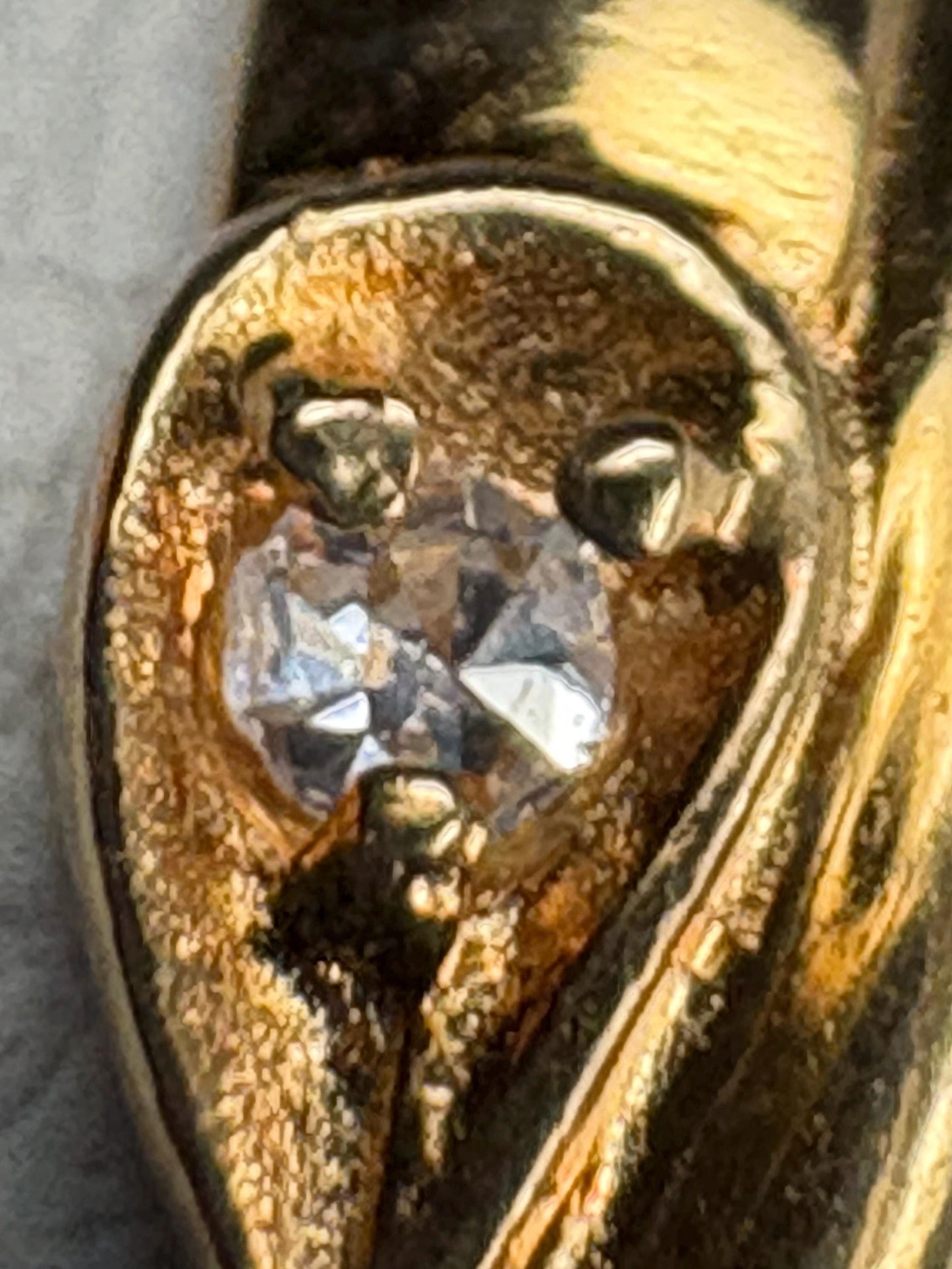 Dainty Emerald Colored Stone Band Ring Solid 18k Gold size 5 - NewLifeJewelryVault