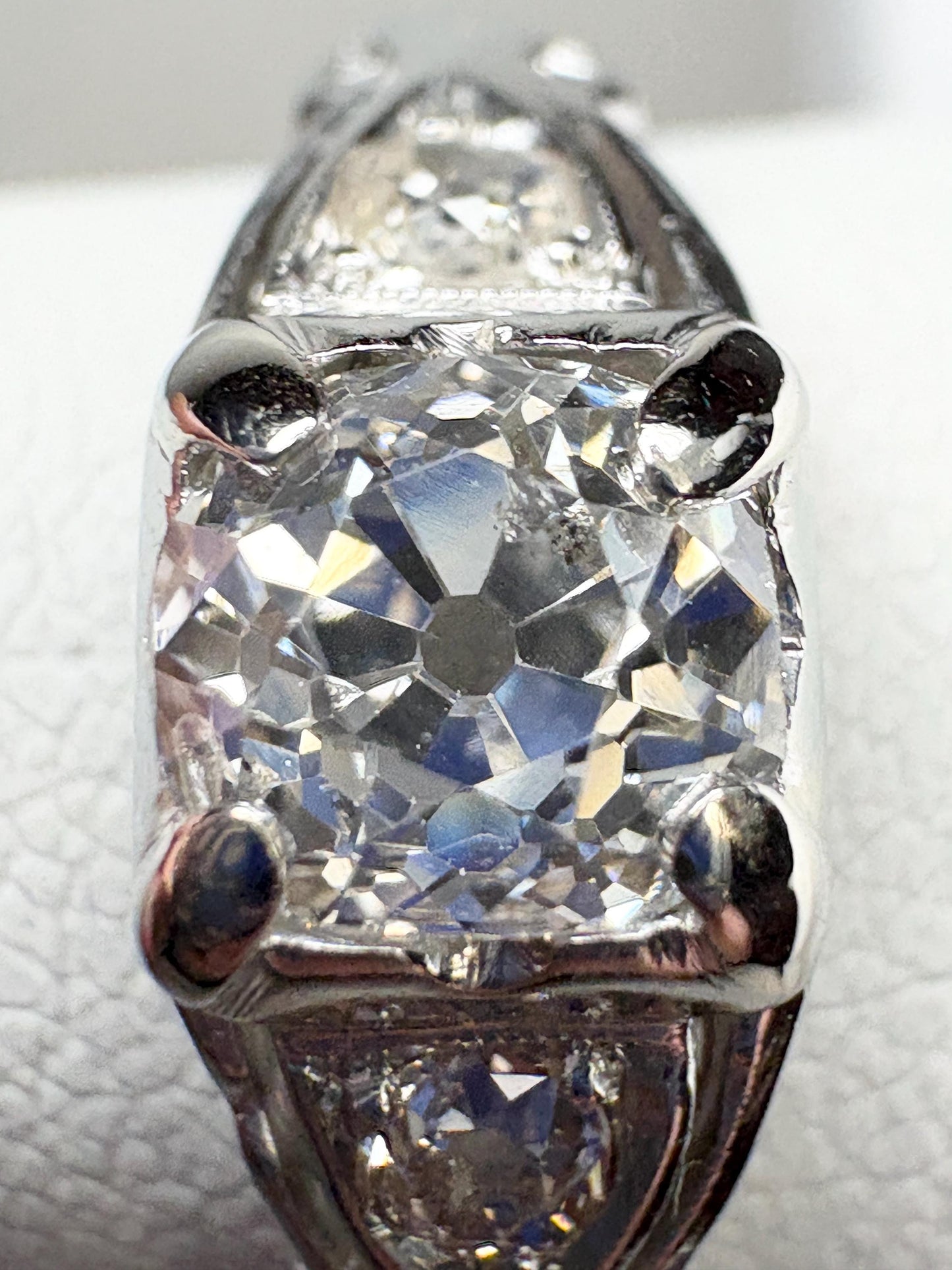 Art Deco Old Miner's Cut Diamond Trilogy Ring in Solid 18k White Gold size 7.25 - NewLifeJewelryVault