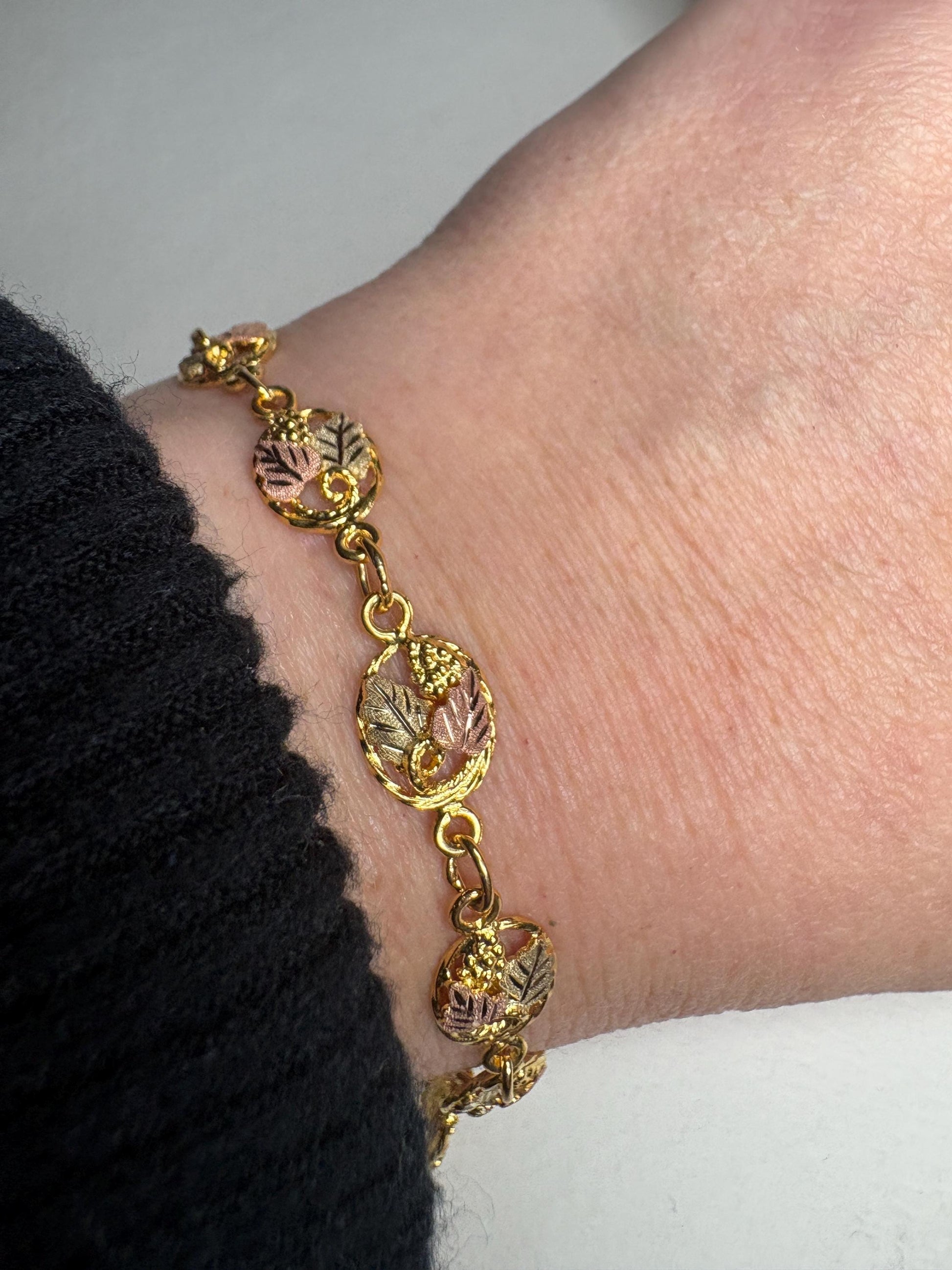 Black Hills Gold Solid 12k Gold Leaves on GF Bracelet 7.3" - NewLifeJewelryVault