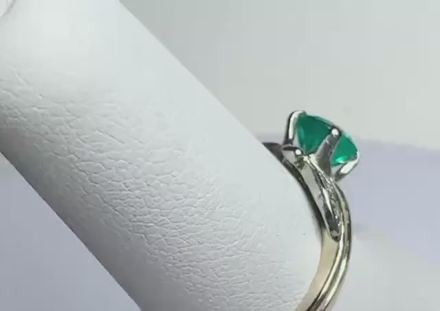 Lovely Free-form Vintage Handmade Emerald Ring with Single Cut Diamonds in Solid 14k Gold size 6.25