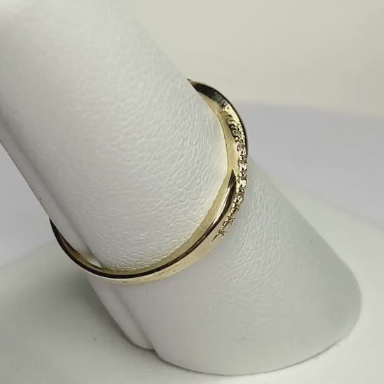 Solid 10k Gold Twist Band Stackable with Pave Stones size 6.75