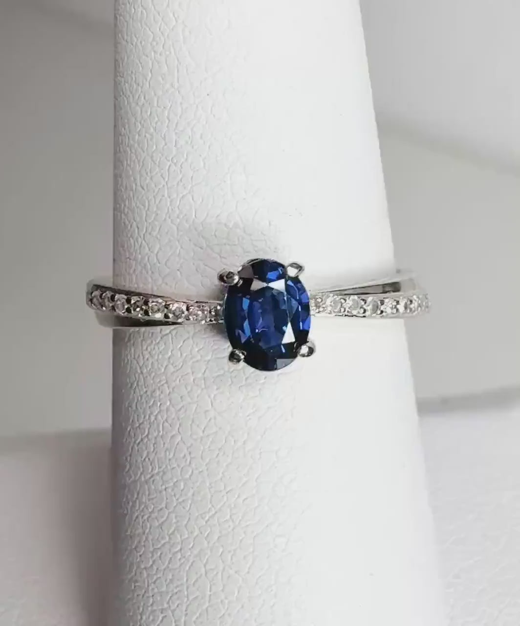 Blue Sapphire and Diamond Crossover Band Ring Solid 10k Gold size 7
