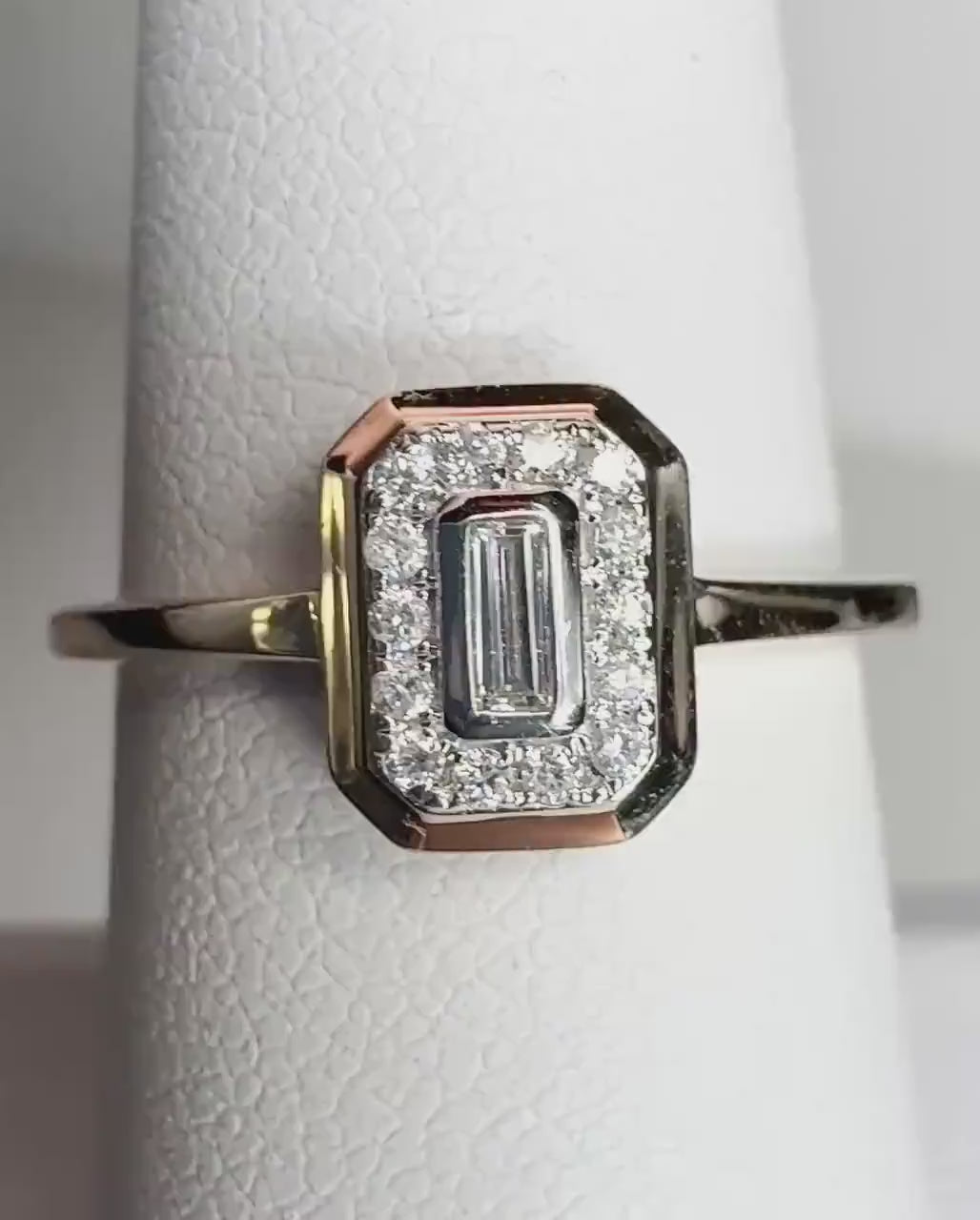 Effy Bezel Set Baguette Natural Diamond Halo Ring Solid 14k Gold .15ctw size 7