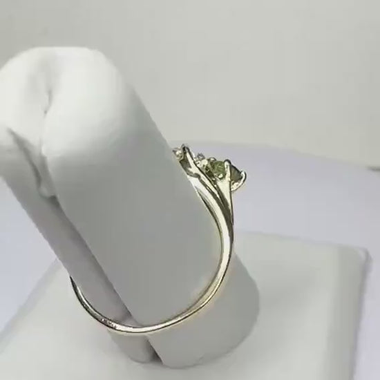 Vintage Natural European Cut Diamond and Demantoid Garnet 3 Stone Ring in Solid 10k Gold size 6.75