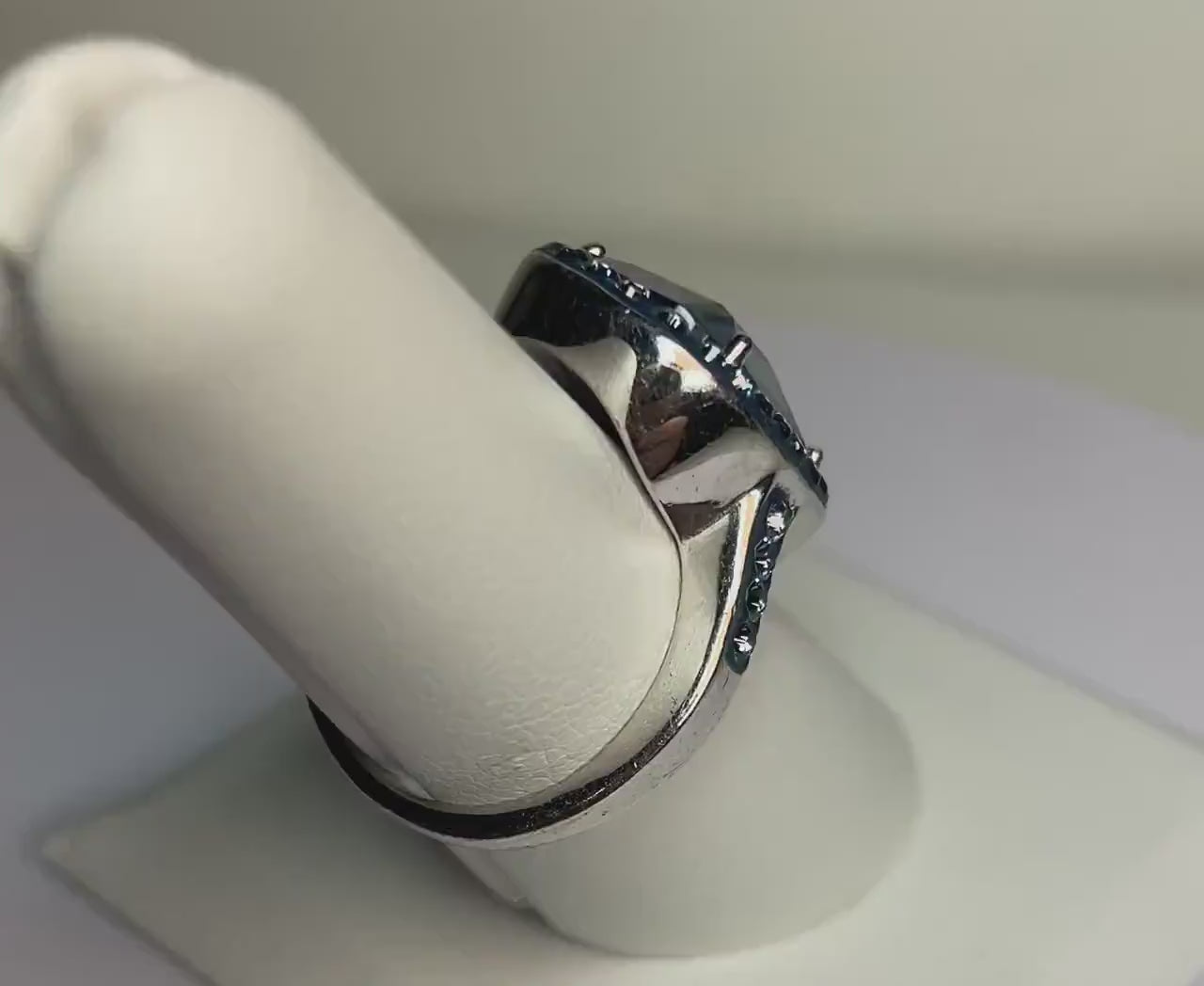 Montana blue Swarovski crystal halo style band ring in sterling silver size 7