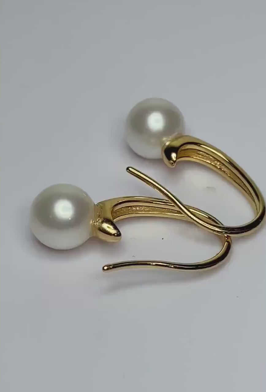 Beautiful Cultured Pearl Vermeil drop earrings in gold over sterling silver 7mm
