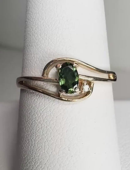 Green Tourmaline and Diamond Accent Ring Solid 10k Gold size 8.5